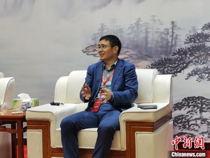 鐘寶申：光伏發(fā)電將在中國碳中和目標實現(xiàn)過程中起主導作用